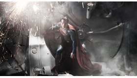 『マン・オブ・スティール』 -(C) 2012 Warner Bros. All Rights Reserved.