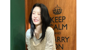 『善徳女王』“53歳” コ・ヒョンジョンの赤ちゃん肌に驚愕。明るい笑顔が「眩しすぎる」【PHOTO】