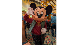 ミッキーたちがパジャマ姿で登場！カリフォルニア ディズニーランド・リゾート、人気レストランを体験