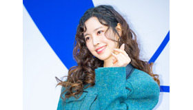 『オクニョ』女優チン・セヨン、グッと大人びた近況。超ミニスカで“おしゃれ女子”【独占写真】