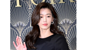 チョン・ジヒョン、今年は多作の予感！チ・チャンウクとの再共演を前向きに検討中