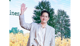 これがパク・ヘジュン⁉『おつかれさま』で朴訥な男を演じた彼の対極的な役に身震いする