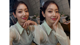 “1児のママ” パク・シネ、最新自撮りで“隙のない”美貌を披露！「やっぱり可愛い」【PHOTO】