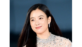 ハン・ヒョジュ、20周年の節目に誓う“さらなる飛躍”…20年を振り返る写真も話題！