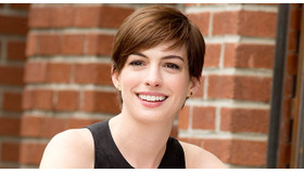 アン・ハサウェイ