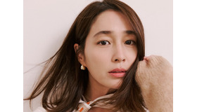 “『イカゲーム』俳優の妻”イ・ミンジョン、優雅に秋を先取り…近距離ショットで際立つ美貌【PHOTO】