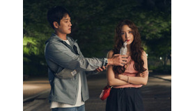 アン・ボヒョン、『悪魔が引っ越してきた』では“大型犬系男子”の魅力全開…ユナとの体格差にも注目