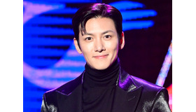 心までイケメン…チ・チャンウク、泣いてる子供への“神対応”が話題！所属事務所もコメント発表