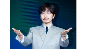 Disney+で配信中の話題作『パイン ならず者たち』に輝くイ・ドンフィの真骨頂