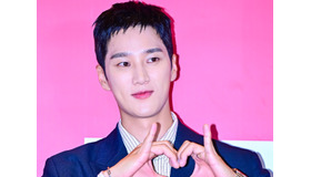 アン・ボヒョン、禁酒＆鶏むね肉8パックのストイック生活…冬は“セカンドハウス”でキャンプ三昧！