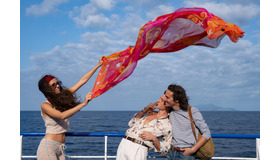 『パルテノペ ナポリの宝石』©2024 The Apartment Srl - Numero 10 Srl - Pathé Films - Piperfilm Srl