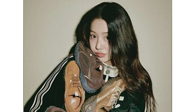 「IVEのチャン・ウォニョンかと思った!!」54歳コ・ヒョンジュンの美貌に絶賛の声が多数