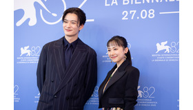 『果てしなきスカーレット』フォトコール　ⓒKAZUKO WAKAYAMA