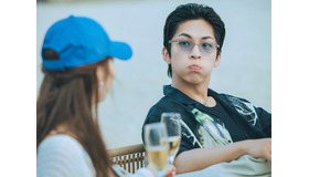 『コンフィデンスマンKR』で笑いとスリルを行き来！チュ・ジョンヒョクの変身ショー