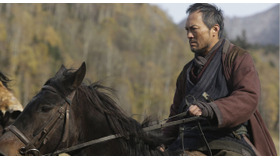 『許されざる者』 -(C) 2013 Warner Entertainment Japan Inc.