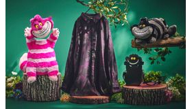 ぬいぐるみ 6,000円／長袖シャツ 7,900円／ショルダーバッグ 7,500円／湯たんぽ 5,900円