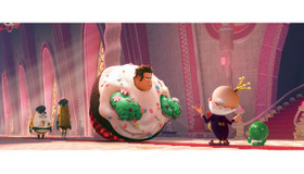 『シュガー・ラッシュ』／2013 (C) Disney. Licensed characters used with permission. Zangief and Vega (C) CAPCOM U.S.A, Inc. Sonic, Dr. Eggman and Neff (C) SEGA, Clyde (C) NAMCO BANDAI Games Inc., And Q*bert (C) Columbia Pictures Industries, Inc. All Rights Reserved.