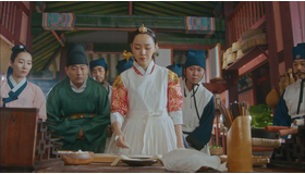 「哲仁王后～俺がクイーン!?～」(C) STUDIO DRAGON CORPORATION