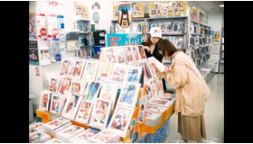 『ミーツ・ザ・ワールド』©金原ひとみ／集英社・映画「ミーツ・ザ・ワールド」製作委員会