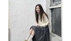54歳女優コ・ヒョンジョン、また若返った!? 美脚際立つ秋コーデで放つ“愛くるしさ”【PHOTO】