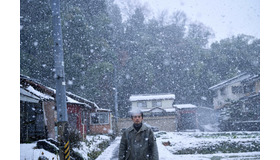 『しびれ』©️2025「しびれ」製作委員会