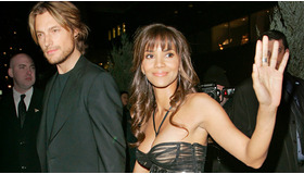 『パーフェクト・ストレンジャー』N.Y.プレミアのアフターパーティに出席したハルとガブリエル　-(C) Splash/AFLO