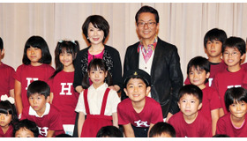 水谷豊＆伊藤蘭＆吉岡竜輝くん＆花田優里音ちゃん＆イニシャル“H”の子どもたち／『少年H』親子試写会