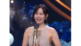 2度目の主演賞に感激…ソン・イェジン、出産後の復帰が大成功！「夢がまた叶った」