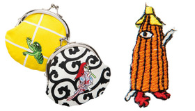 妖怪がまぐち（各1,365円）／妖怪傘（妖怪わっぺん、315円から）