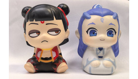 ふわふわスクイーズフィギュア　全2種　メーカー希望小売価格：各1,650円（税込）