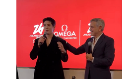 パク・ボゴムの完璧なビジュアルにジョージ・クルーニーも驚嘆！豪華2ショットに“ほっこり”