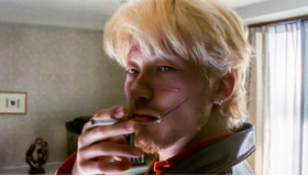 『殺し屋１ ４K』©山本英夫/小学館「殺し屋 1」製作委員会 2001