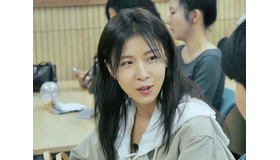 女優ハ・ジウォン、47歳で二度目の大学生活スタート！“先輩たち”との世代ギャップに大慌て