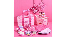 PLAZA限定アイテム© Disney