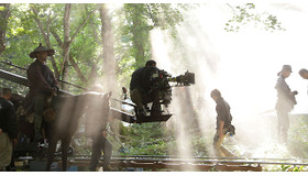 メイキング『許されざる者』 -(C) 2013 Warner Entertainment Japan Inc.