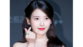 “国民の妹”から韓国が誇るスターに。歌も演技も限界知らず「IU」の才能に迫る！