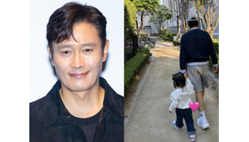 俳優イ・ビョンホンと娘がお散歩！ママが捉えた“温かな瞬間”に反響【PHOTO】