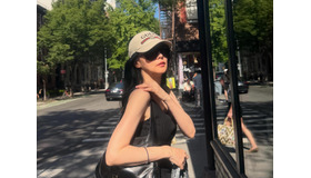 イ・ヨンエ、NYの街角でも圧倒的な存在感！飾らない私服姿で放った“オーラ”【PHOTO】