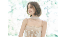 女優ムン・チェウォン、美しすぎるウェディングフォト大公開！「新郎が羨ましい…」【PHOTO】