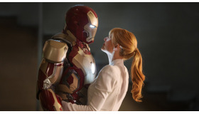 『アイアンマン3』 -(C) 2012 MVLFFLLC.  TM ＆  -(C)  2012 Marvel.  All Rights Reserved.