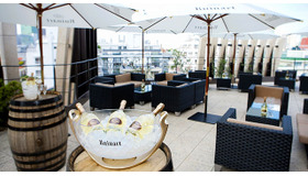 「レストラン・モザイク（Restaurant MOSAIQUE）」にて「Ruinart White Terrace」9月末まで期間限定オープン