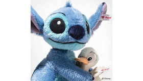 「ディズニースティッチとアヒルの子」© Disney © Margarete Steiff GmbH 2026　
