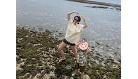 「どっちが子供？」ソン・イェジン、3歳の息子と海を満喫！“ヒョンビン目線”の旅行ショット【PHOTO】