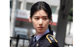 『財閥×刑事』アン・ボヒョンの新たな相棒、女優チョン・ウンチェの“麗しい制服姿”をキャッチ！
