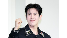 『鉄槌教師』で好演の俳優ピョ・ジフン、済州島で交通事故も「軽傷で撮影に支障なし」