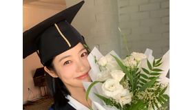 「入学から10年…」女優シン・イェウンがついに大学卒業！笑顔の卒業ショットに祝福の嵐【写真】