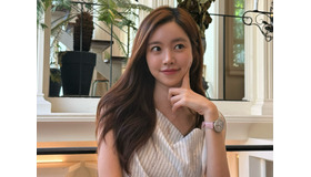 『オクニョ』女優チン・セヨン、驚異の8頭身スタイル！ただの日常すらも撮影現場に【写真】