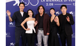 チョ・インソン チョ・ヨジョン、イ・チャンドン監督、チョン・ドヨン　ソル・ギョング　ベネチア国際映画祭　写真：REX/アフロ