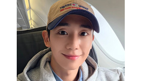 「本当にアラフォー!?」チョン・ヘイン、“少年美”あふれるキャップ姿にファン悶絶【写真】