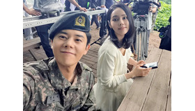 『高麗契丹戦争』俳優キム・ドンジュン、“そっくりな姉”ハン・ガインとの「姉弟ショット」公開【写真】